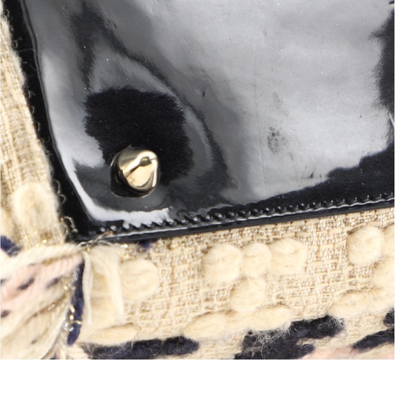 Christian Dior Tweed Handbag - Picture 6 of 9